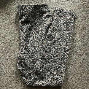 Leopard print leggings. Size L. Jules and Leopold